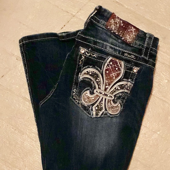 Miss Me Jeans - Picture 1 of 2
